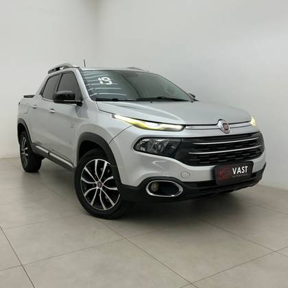 FIAT TORO 2.0 16V TURBO DIESEL FREEDOM 4WD AT9
